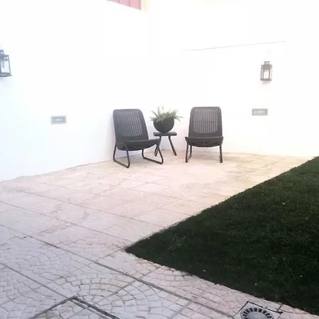 Moscavide Garden House Ll * Lisbon